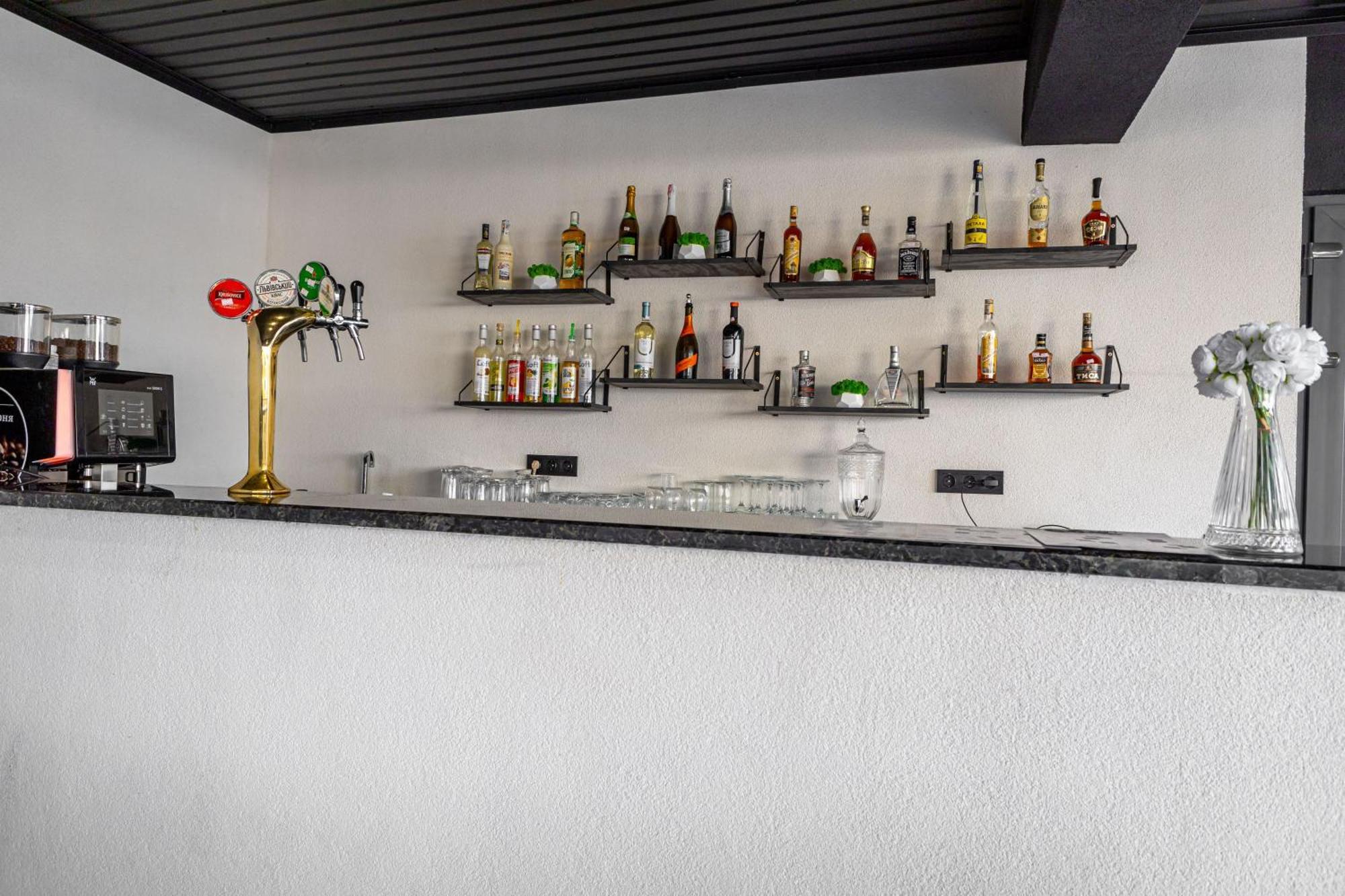 Fenix Hotel โซโลทวีโน ภายนอก รูปภาพ