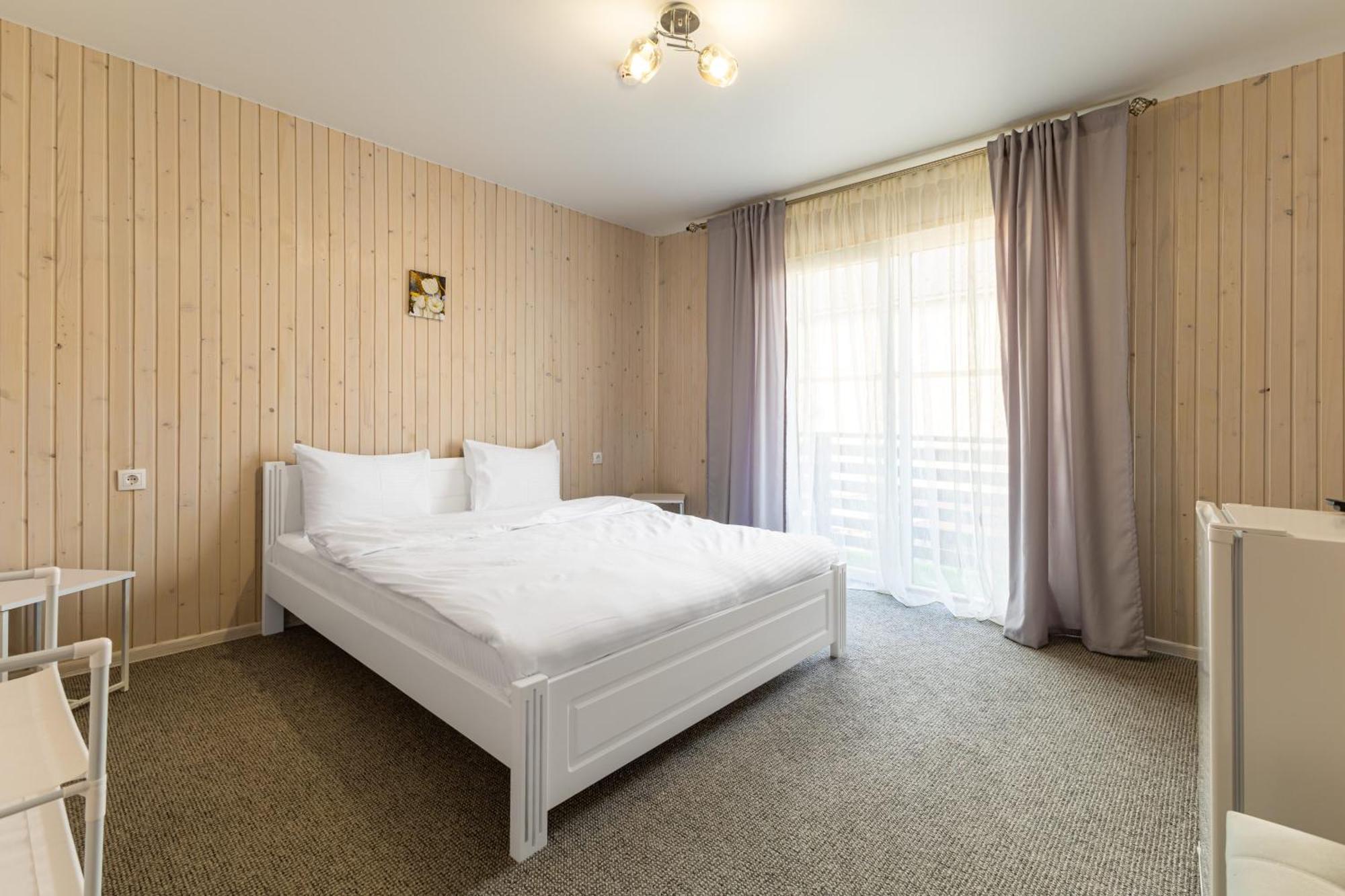 Fenix Hotel โซโลทวีโน ภายนอก รูปภาพ